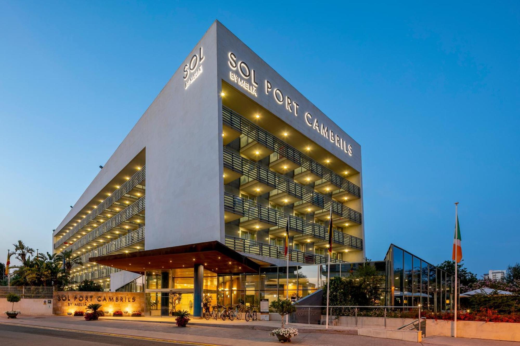 Sol Port Hotel